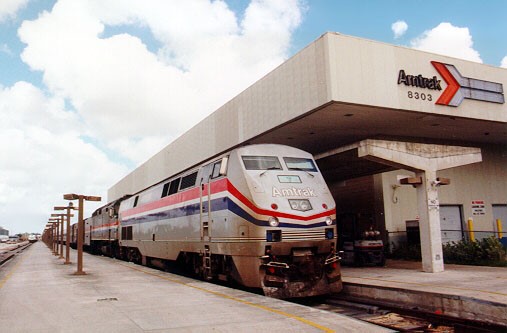 Amtrak 001